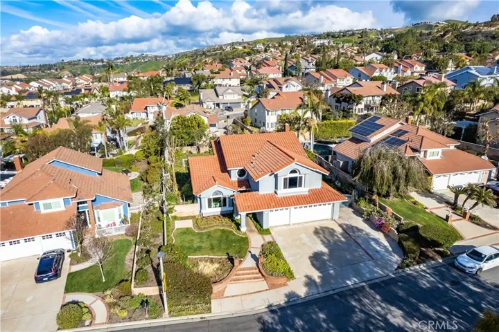 5585 Via Bravo, Yorba Linda, California 92887