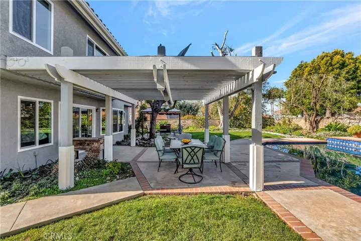5585 Via Bravo, Yorba Linda, California 92887