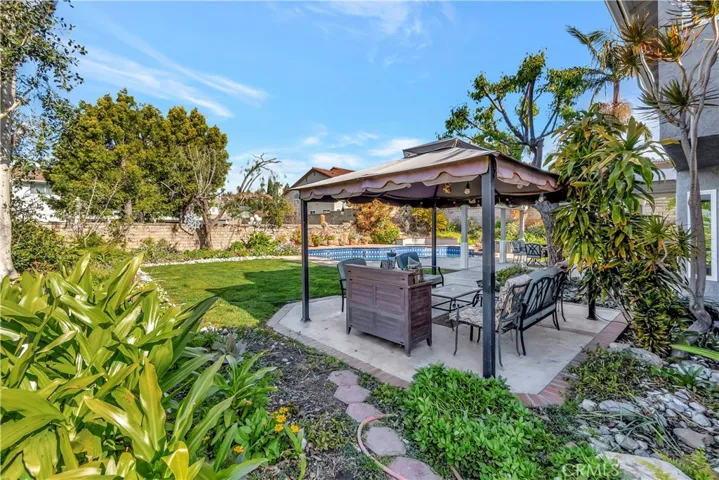 5585 Via Bravo, Yorba Linda, California 92887
