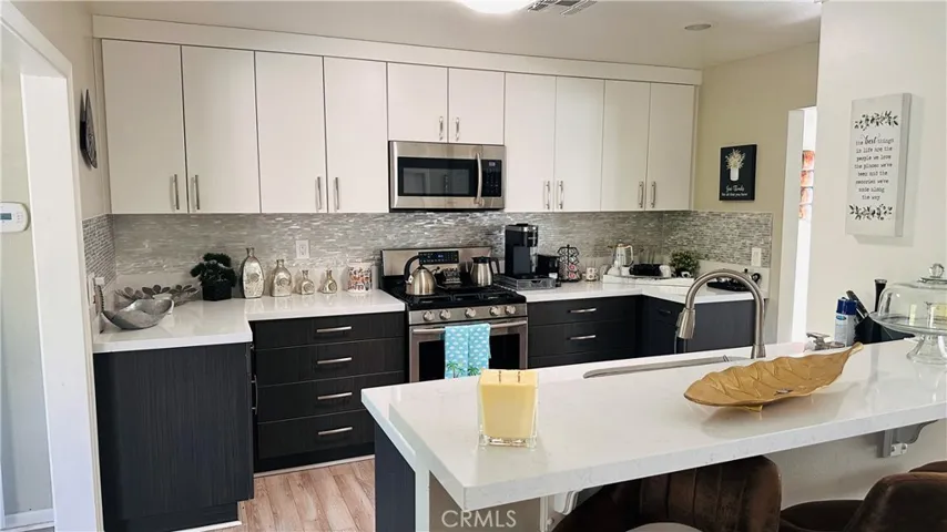 1050 E Louise Drive, Palm Springs, California 92262