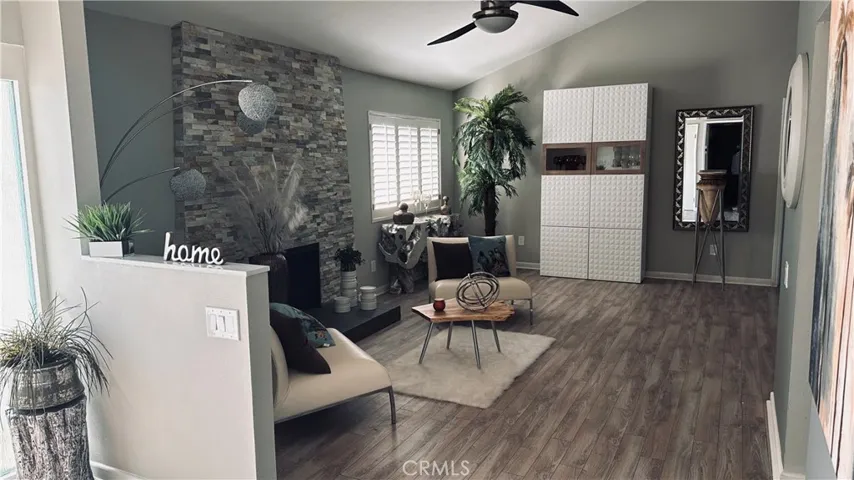 1050 E Louise Drive, Palm Springs, California 92262