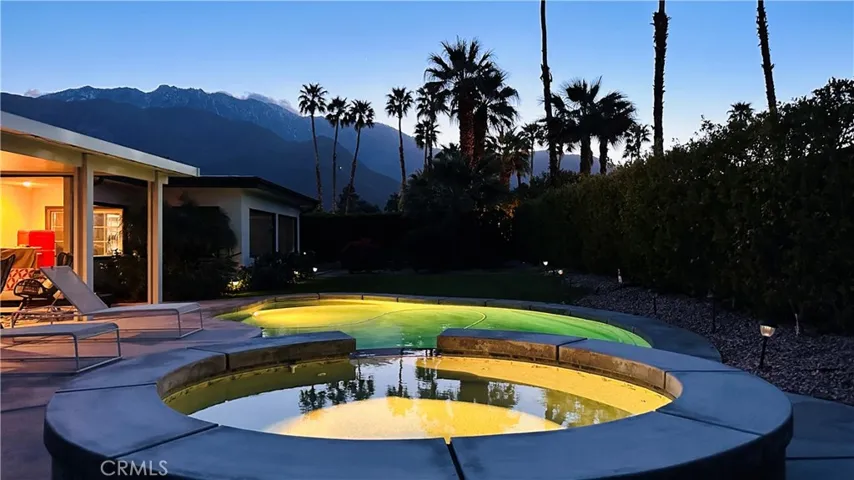 1050 E Louise Drive, Palm Springs, California 92262