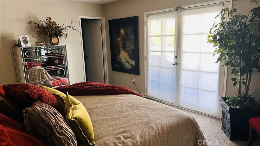 1050 E Louise Drive, Palm Springs, California 92262