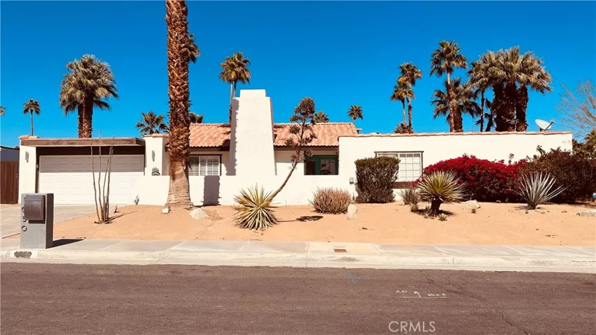 1050 E Louise Drive, Palm Springs, California 92262