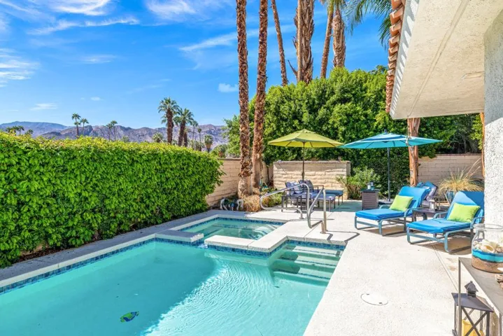 Pool and Mountains​​‌​​​​‌​​‌‌​​‌​​​‌‌​​​‌​​‌‌​​‌‌​​‌‌​​​​ angled