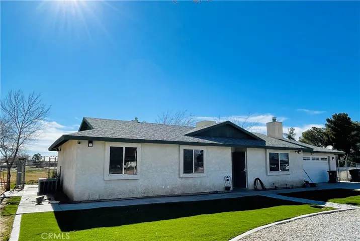21245 Pine Ridge Avenue, Apple Valley, California 92307