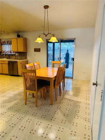 21245 Pine Ridge Avenue, Apple Valley, California 92307