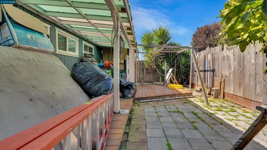 1215 Stonington Ave, San Pablo, California 94806