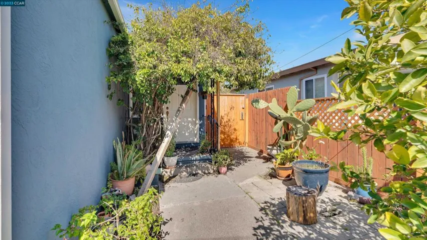 1215 Stonington Ave, San Pablo, California 94806