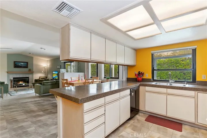 2004 Nicola Road E, Palm Springs, California 92262