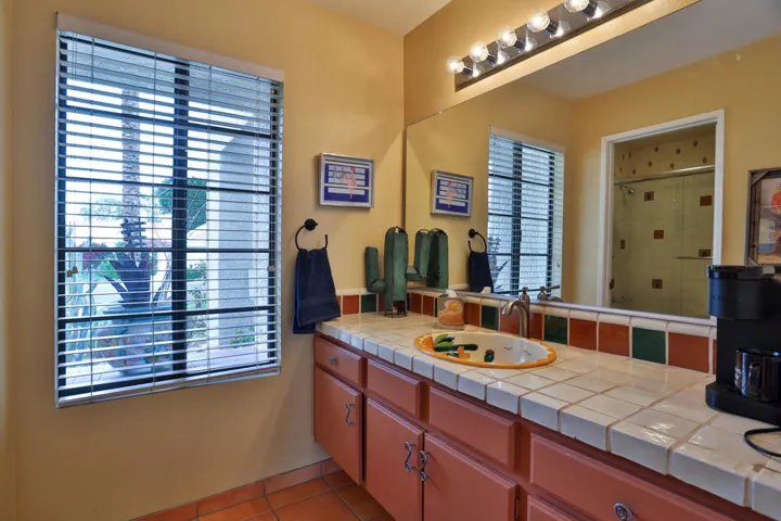Casita bath