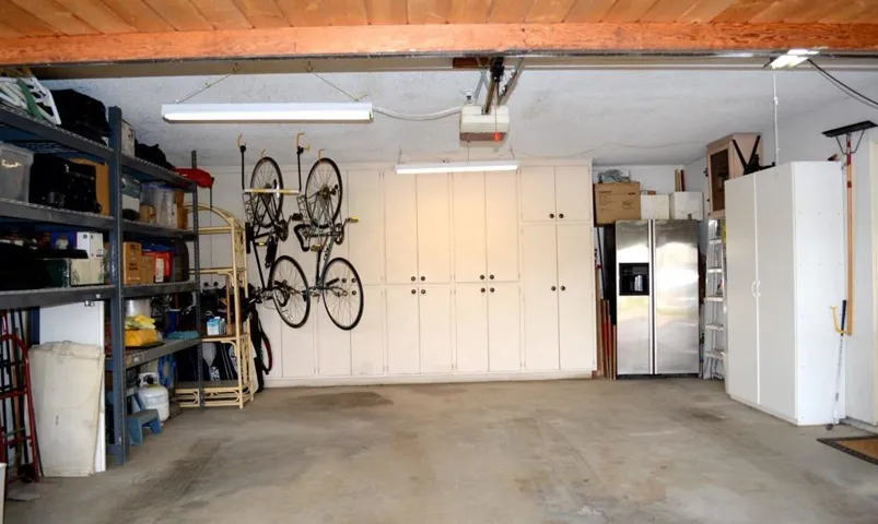 Garage1a
