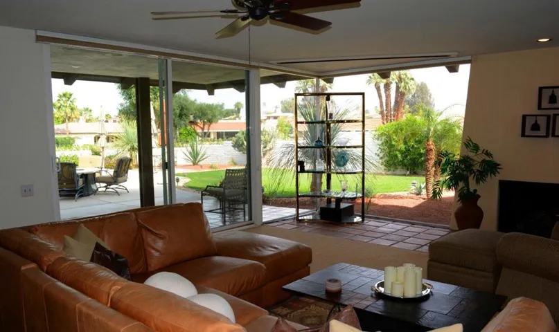 LivingRM4