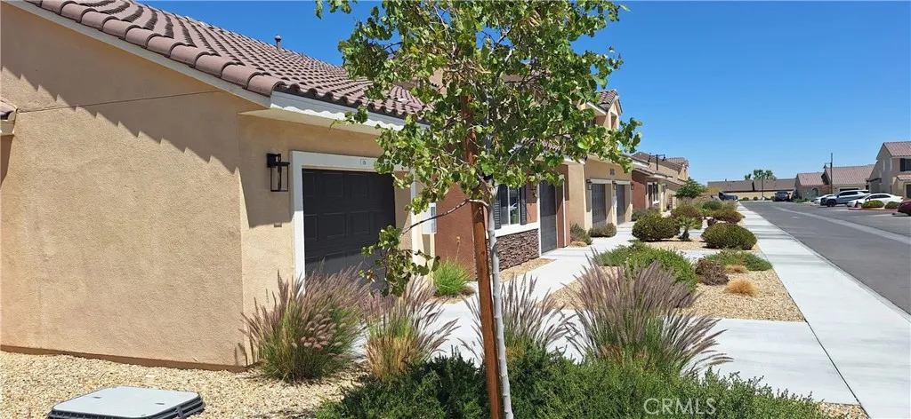 16854 Muscatel, Hesperia, California 92345