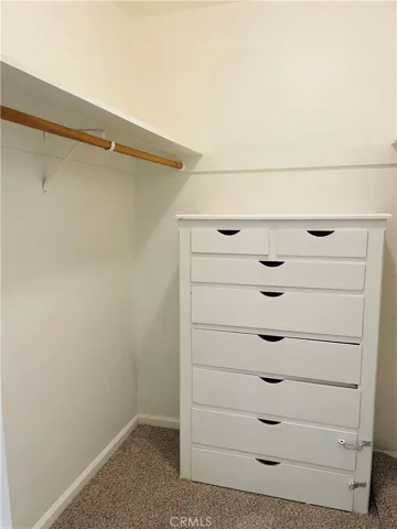 Walk-in closet
