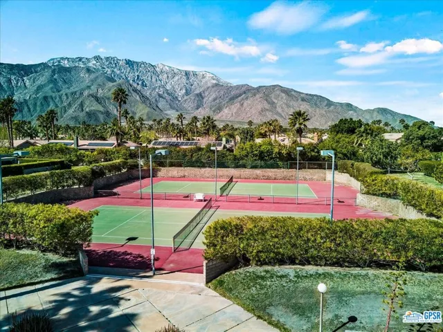 Community tennis courts