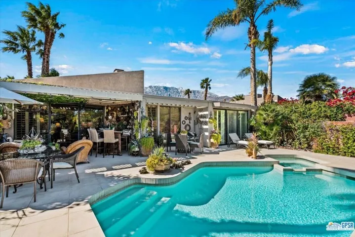 2926 Sundance Circle, Palm Springs, California 92262