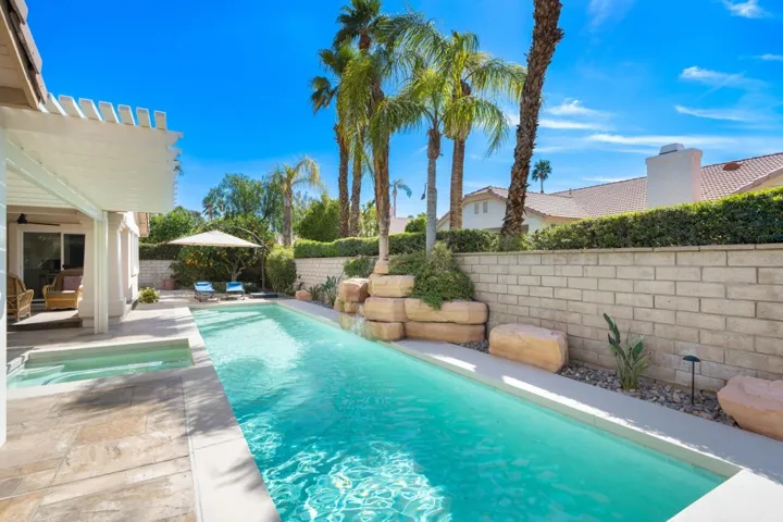 75618 Mclachlin Cir, Palm Desert, California 92211