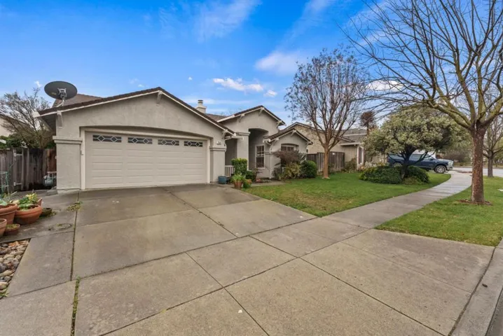 750 Babbs Creek Drive, Gilroy, California 95020