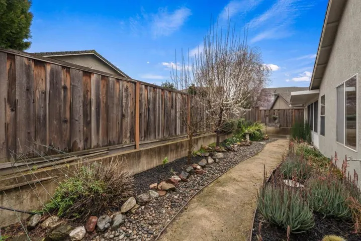 750 Babbs Creek Drive, Gilroy, California 95020