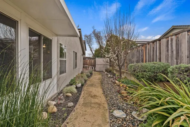 750 Babbs Creek Drive, Gilroy, California 95020