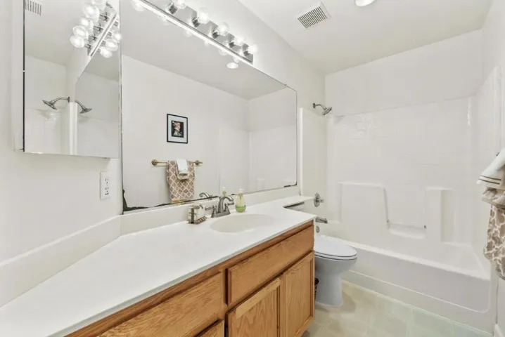 750 Babbs Creek Drive, Gilroy, California 95020