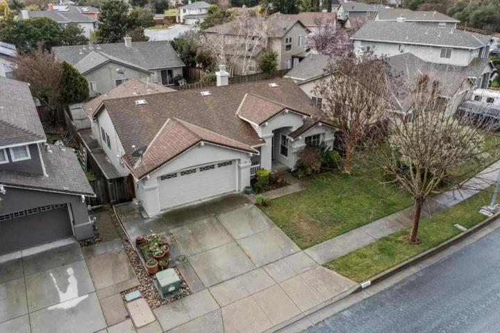 750 Babbs Creek Drive, Gilroy, California 95020