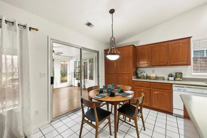 750 Babbs Creek Drive, Gilroy, California 95020