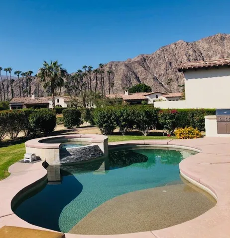 pool view