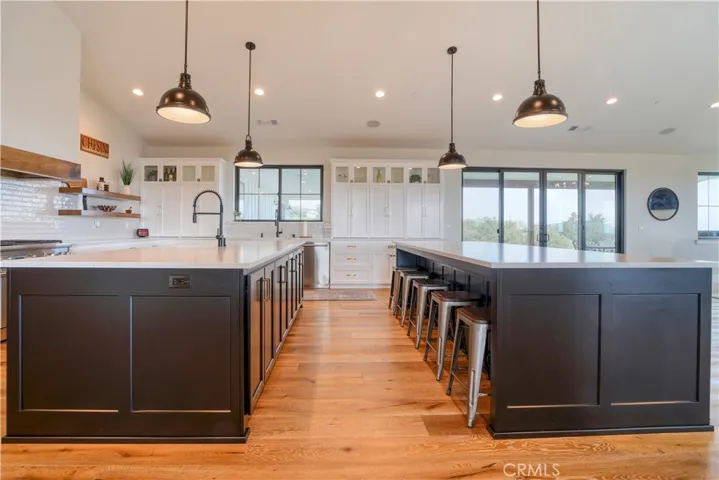10820 Vista Road, Atascadero, California 93422
