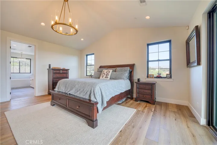 10820 Vista Road, Atascadero, California 93422