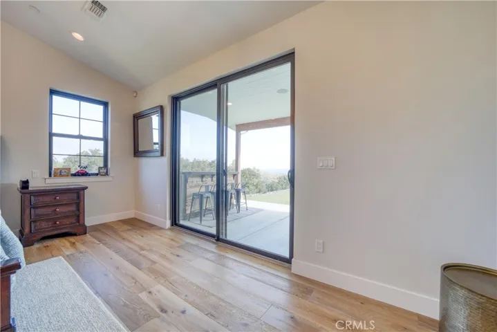 10820 Vista Road, Atascadero, California 93422