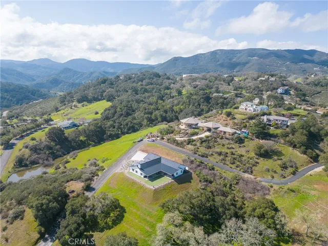 10820 Vista Road, Atascadero, California 93422
