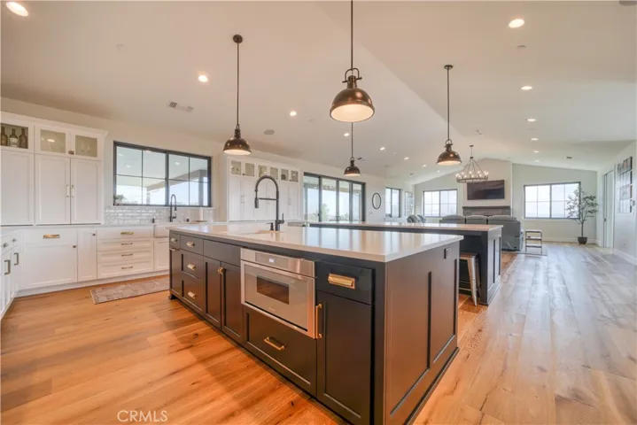 10820 Vista Road, Atascadero, California 93422