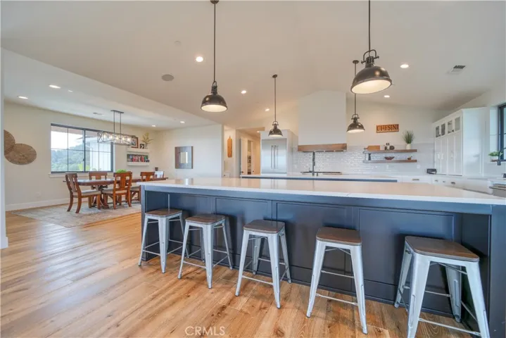 10820 Vista Road, Atascadero, California 93422