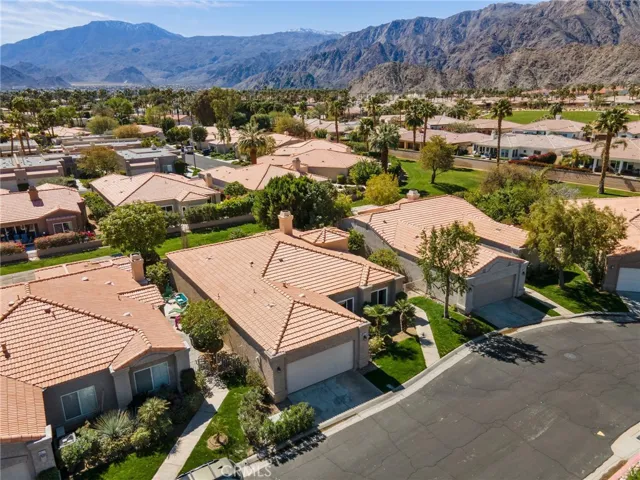 48619 Paseo Tarazo, La Quinta, California 92253