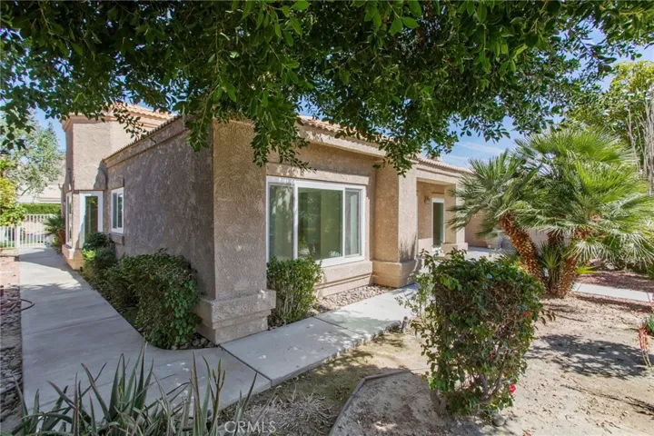 48619 Paseo Tarazo, La Quinta, California 92253