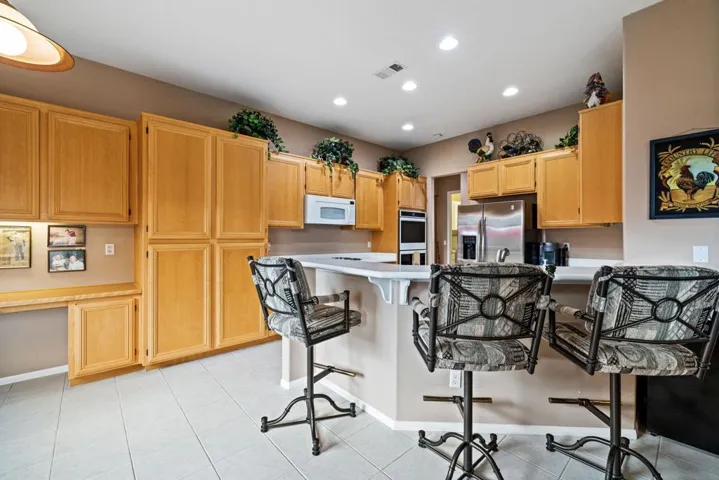 25-web-or-mls-068A6439