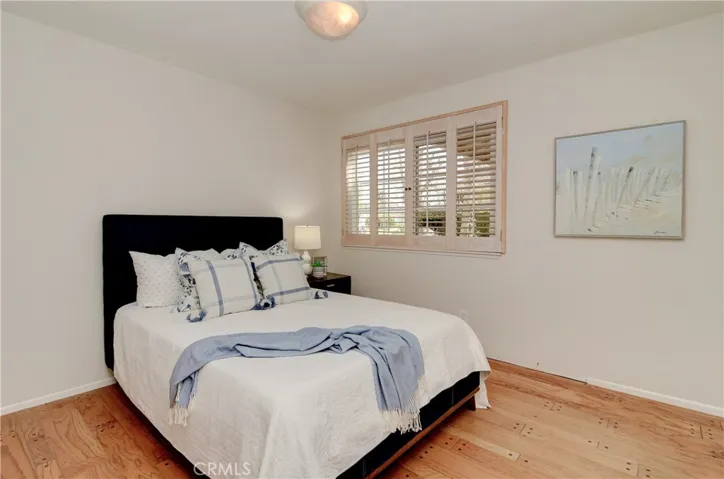Convenient downstairs bedroom is great as guest room or could be home office​​‌​​​​‌​​‌‌​‌‌​​​‌‌​‌​‌​‌​​​‌​​ space.