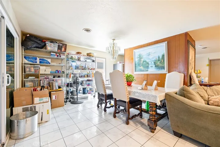 2010 W Glenwood Place, Santa Ana, California 92704