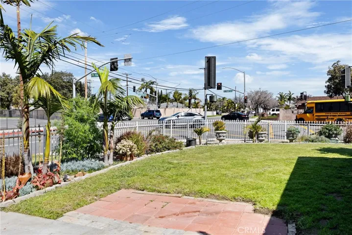 2010 W Glenwood Place, Santa Ana, California 92704