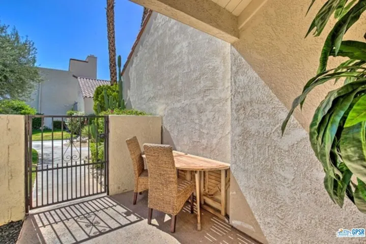 434 Sunningdale Drive, Rancho Mirage, California 92270