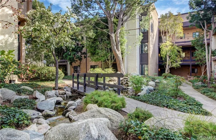 8675 Falmouth Avenue Unit 218, Playa del Rey, California 90293