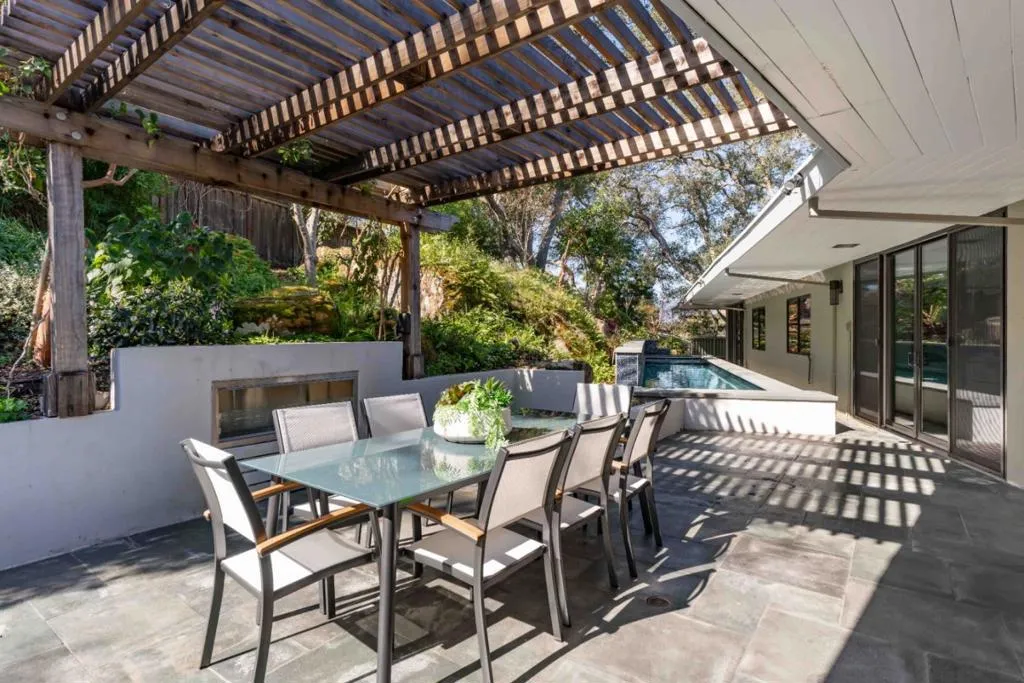 787 Sharon Park Drive, California home-pic-26