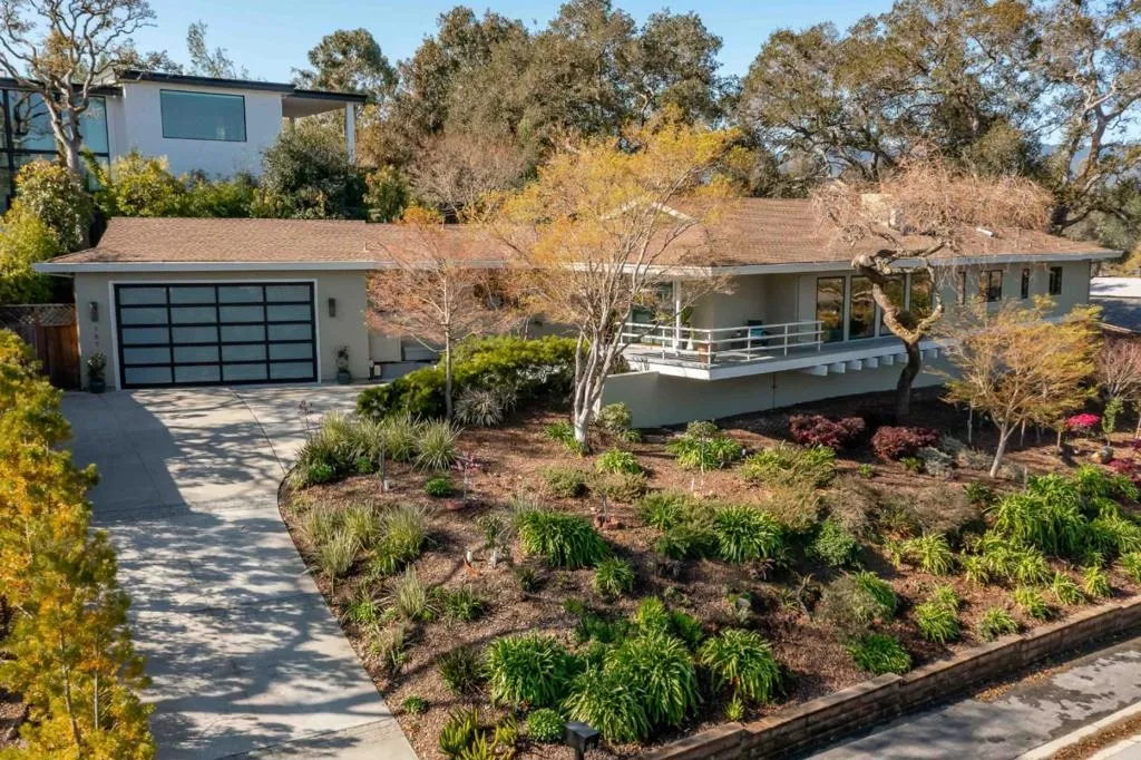 787 Sharon Park Drive, California home-pic-0