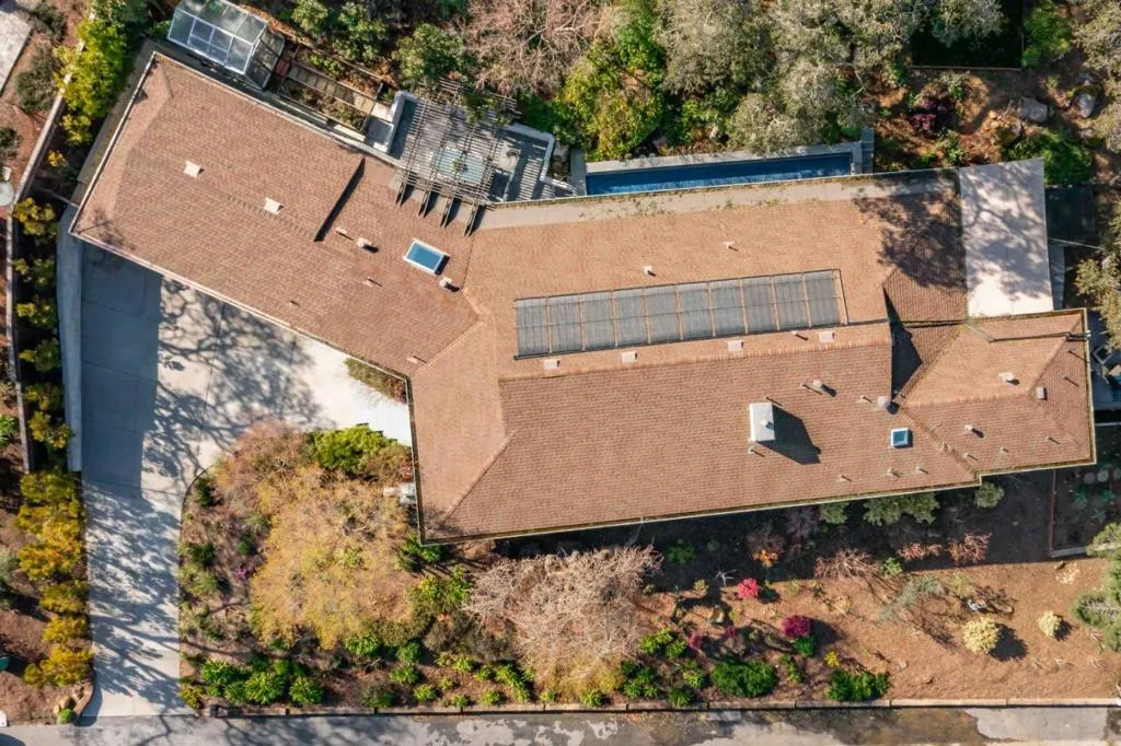 787 Sharon Park Drive, California home-pic-2