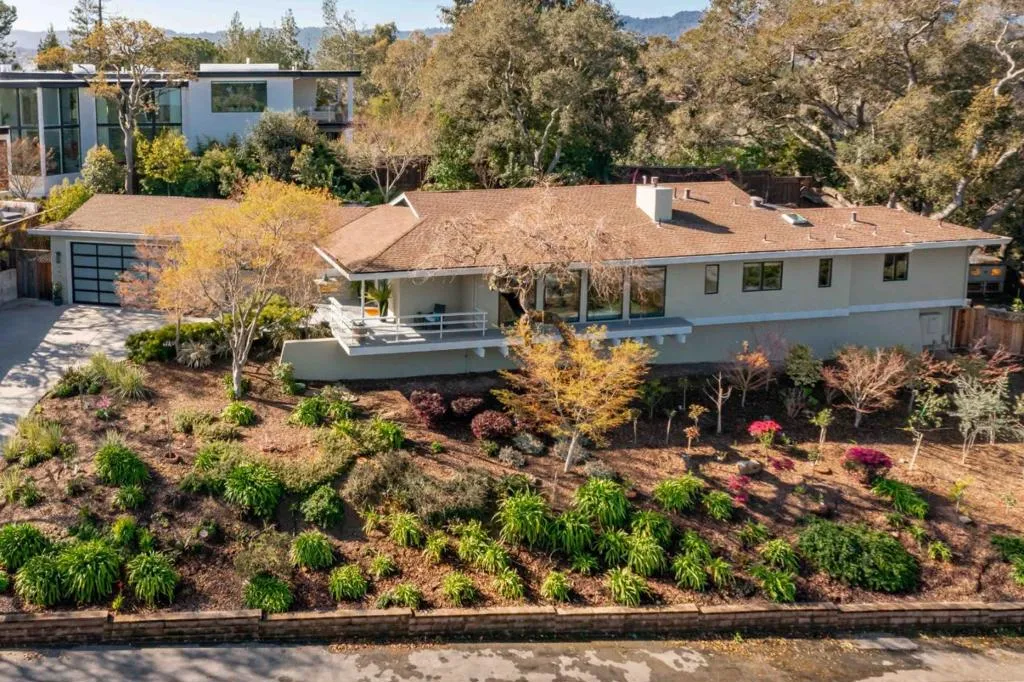 787 Sharon Park Drive, California home-pic-1