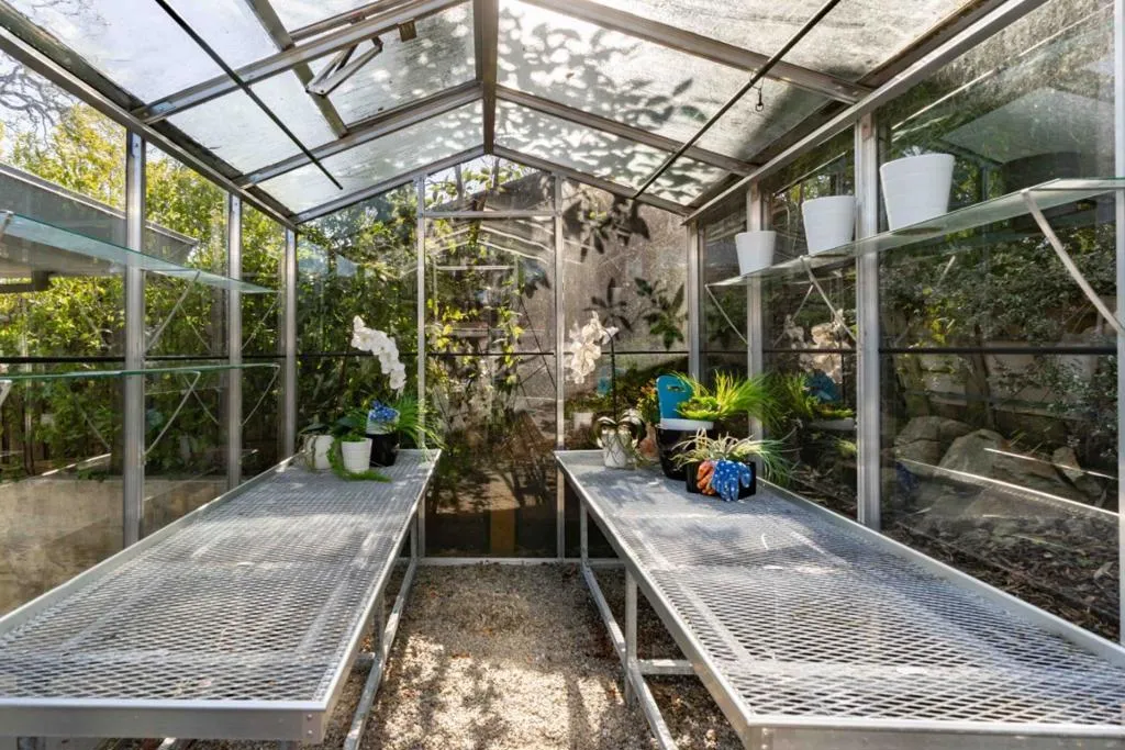 787 Sharon Park Drive, California home-pic-25