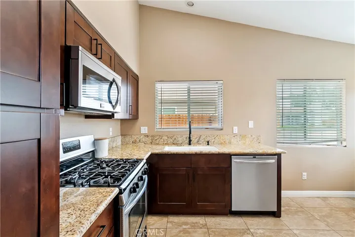 47800 Madison Street 42, Indio, California 92201
