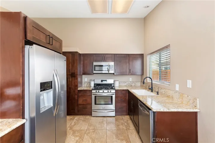 47800 Madison Street 42, Indio, California 92201